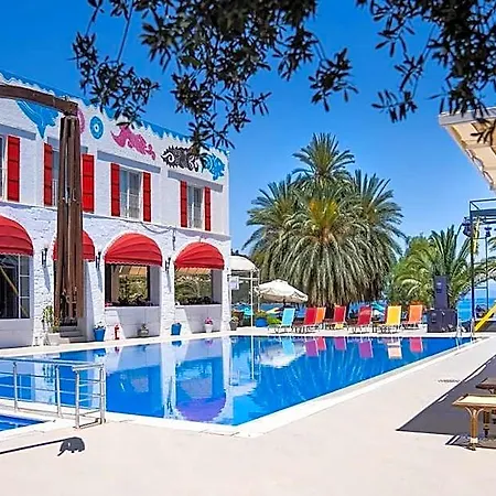 Toka & Club Hotel