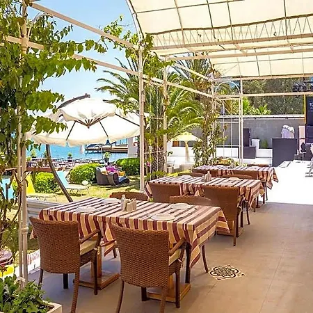 Toka & Club 3* Bodrum